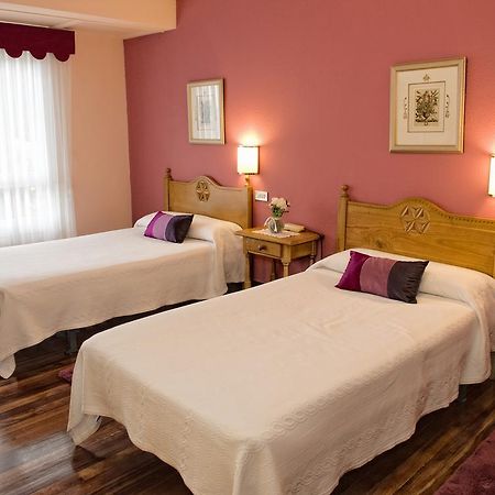 Hotel Txaraka Bermeo Esterno foto