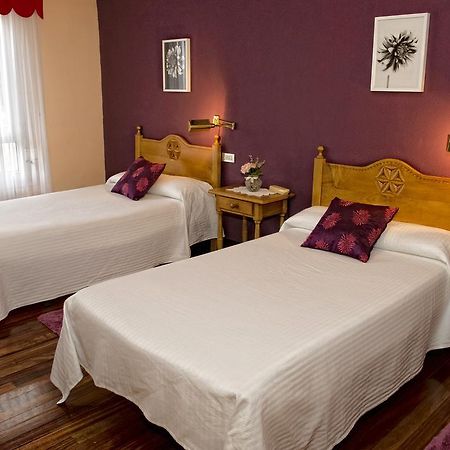 Hotel Txaraka Bermeo Esterno foto