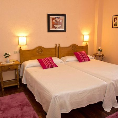 Hotel Txaraka Bermeo Esterno foto