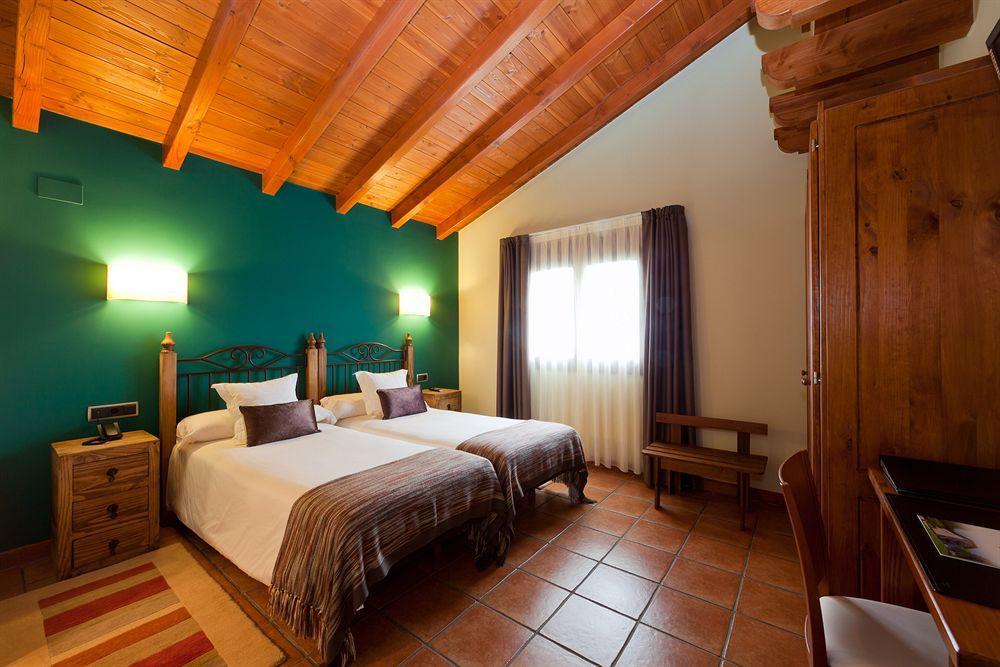 Hotel Txaraka Bermeo Esterno foto