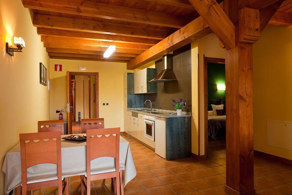 Hotel Txaraka Bermeo Esterno foto